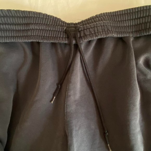 Classic Adidas Black Sweatpants - Picture 3 of 3